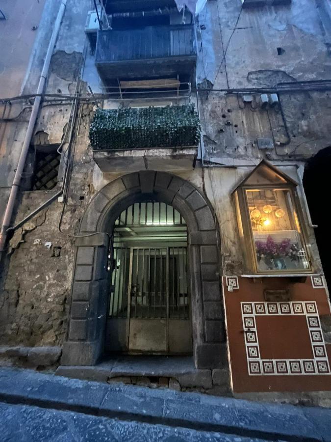 דירות נאפולי Centro Storico Casa Mari' מראה חיצוני תמונה