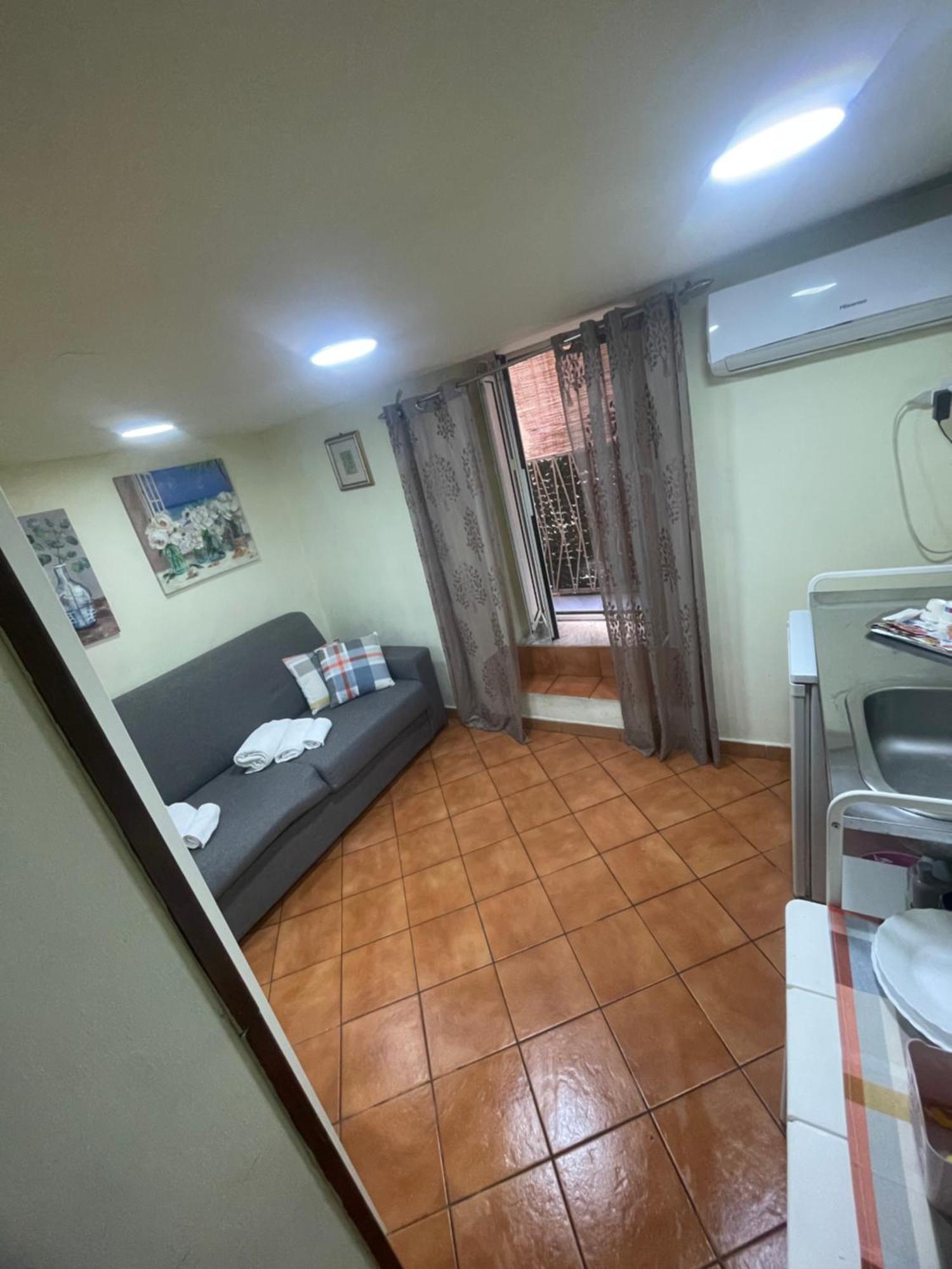 דירות נאפולי Centro Storico Casa Mari' מראה חיצוני תמונה